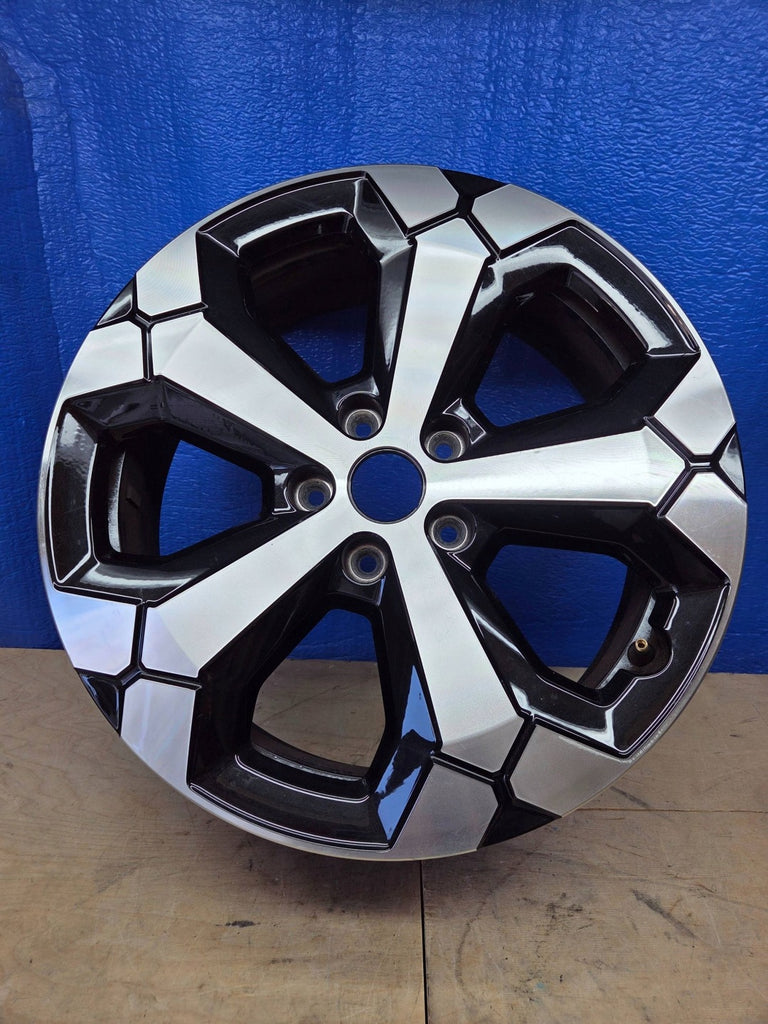 1x Alufelge 18 Zoll 6.5" 5x114.3 32ET 403000722R Dacia Duster Rim Wheel FEL3720998202ds