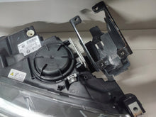 Laden Sie das Bild in den Galerie-Viewer, Frontscheinwerfer BMW 1 F21 F20 7229678-09 Rechts Scheinwerfer Headlight SCH5839475652wo