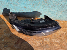Laden Sie das Bild in den Galerie-Viewer, Frontscheinwerfer Renault Koleos II 260103366R Rechts Scheinwerfer Headlight SCH2207342089up