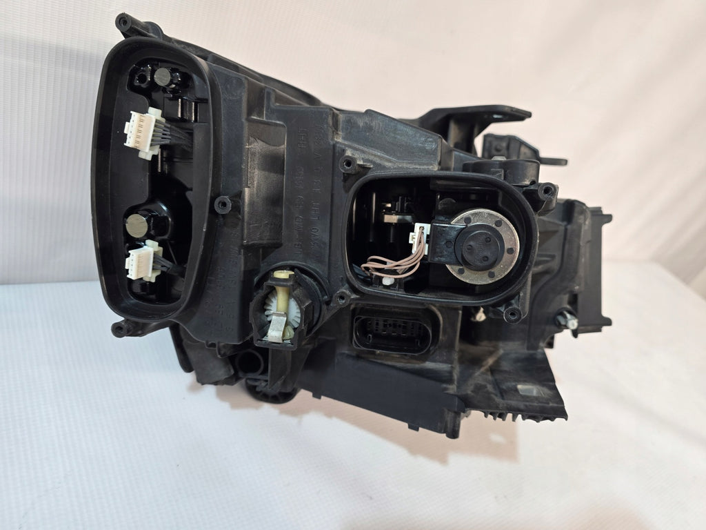 Frontscheinwerfer Audi Q2 81A941033 90083596 Links Scheinwerfer Headlight SCH8963702902wh