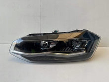 Laden Sie das Bild in den Galerie-Viewer, Frontscheinwerfer VW Polo 2G1941035H LED Links Scheinwerfer Headlight