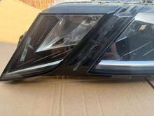 Laden Sie das Bild in den Galerie-Viewer, Frontscheinwerfer Skoda Octavia I 030110423106 LE15A63695E1941015F Links SCH1806087148bp