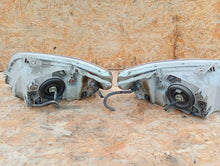 Laden Sie das Bild in den Galerie-Viewer, Frontscheinwerfer Chevrolet Aveo Ein Stück (Rechts oder Links) Headlight SCH7044137763nm