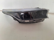 Laden Sie das Bild in den Galerie-Viewer, Frontscheinwerfer Kia Xceed 92102-J7850 LED Rechts Scheinwerfer Headlight