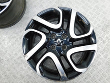 Laden Sie das Bild in den Galerie-Viewer, 4x Alufelge 17 Zoll 6.5" 4x100 40ET Glanz 403005727R Renault Clio IV Captur I FEL1183589189rn