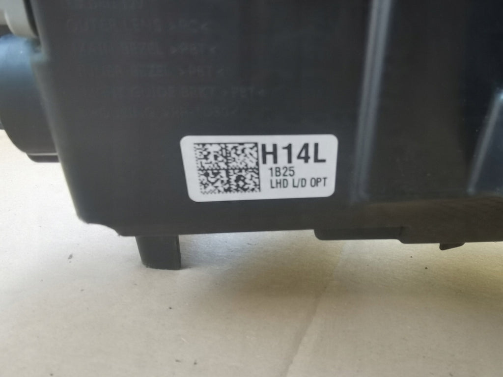 Frontscheinwerfer Hyundai Elantra VII 92101AA000 202292101-AA LED Links