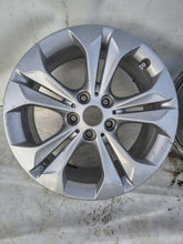 Laden Sie das Bild in den Galerie-Viewer, 4x Alufelge 17 Zoll 7.5" 5x120 52ET 6856065 BMW F39 F48 Rim Wheel FEL5872182207yy
