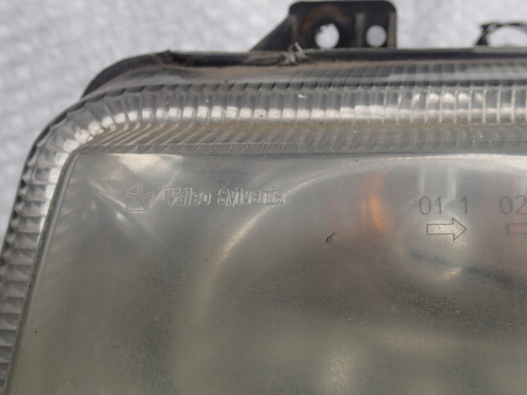 Frontscheinwerfer Chrysler 300c 04805761AK Links Scheinwerfer Headlight SCH8383840613bm