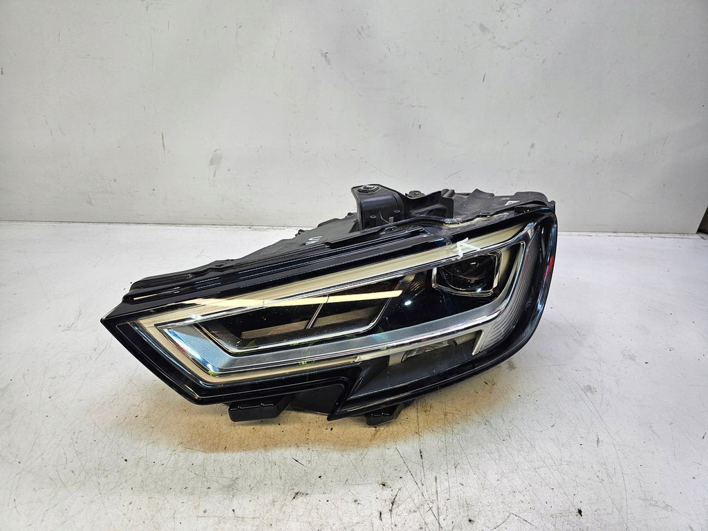 Frontscheinwerfer Audi A3 8V0941033D Links Scheinwerfer Headlight