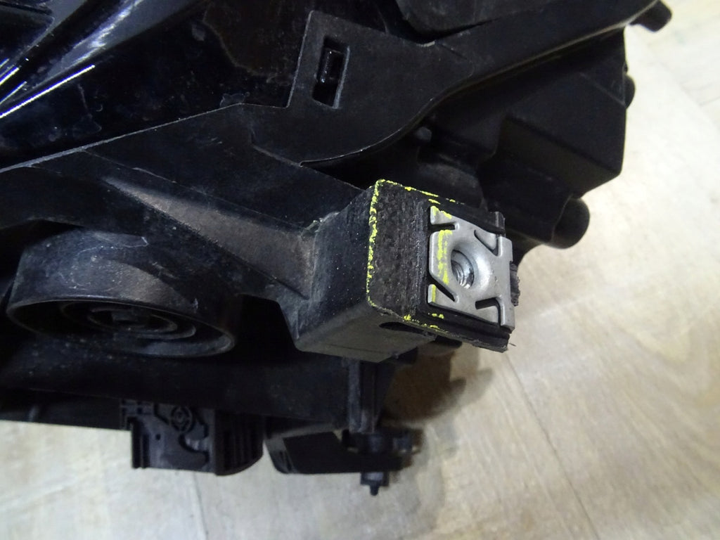 Frontscheinwerfer VW T Roc A11 2GA941035P LED Links Scheinwerfer Headlight