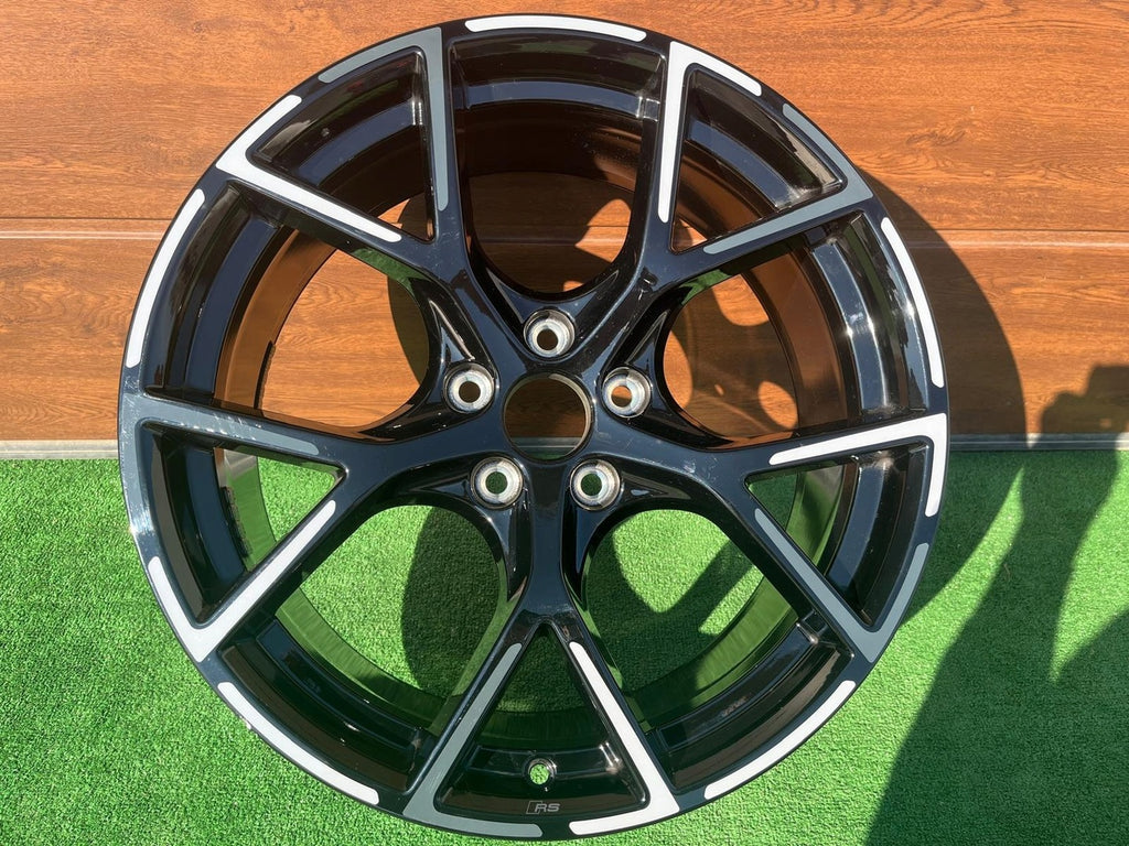 1x Alufelge 19 Zoll 8.0" 5x112 46ET 8Y0601025CA Audi A3 Rim Wheel