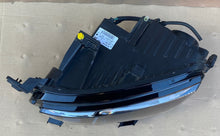 Laden Sie das Bild in den Galerie-Viewer, Frontscheinwerfer Citroën C5 Aircross 9816925180 Links Scheinwerfer Headlight