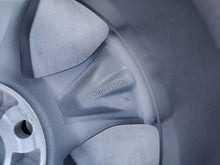 Load image into Gallery viewer, 1x Alufelge 17 Zoll 7.0&quot; 5x114.3 39ET PZ49M-X0670-Z Toyota Rav 4 Rim Wheel