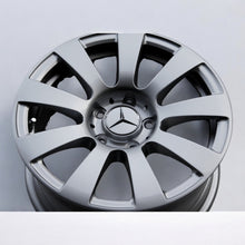 Laden Sie das Bild in den Galerie-Viewer, 1x Alufelge 16 Zoll 7.5&quot; 5x112 45ET A2124010102 Mercedes-Benz W212 Rim Wheel