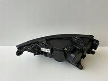 Load image into Gallery viewer, Frontscheinwerfer Audi A1 82A941004 Rechts Scheinwerfer Headlight