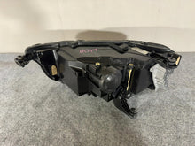 Laden Sie das Bild in den Galerie-Viewer, Frontscheinwerfer VW T-Roc 2GA941006F LED Rechts Scheinwerfer Headlight SCH3603407956ir
