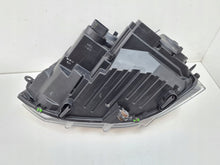 Laden Sie das Bild in den Galerie-Viewer, Frontscheinwerfer VW Transporter Caravelle 7E1941016H Rechts Headlight SCH3306169724lo