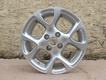 Laden Sie das Bild in den Galerie-Viewer, 1x Alufelge 15 Zoll 5.5&quot; 4x100 36ET 403009193R Renault Rim Wheel