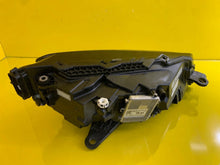 Laden Sie das Bild in den Galerie-Viewer, Frontscheinwerfer Skoda Superb III 3V1941015E LED Links Scheinwerfer Headlight