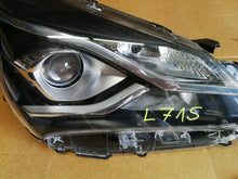 Load image into Gallery viewer, Frontscheinwerfer Toyota Yaris Rechts Scheinwerfer Headlight