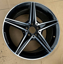 Load image into Gallery viewer, 1x Alufelge 18 Zoll 8.5" 5x112 49ET Glanz Silber A2054011200 Mercedes-Benz Amg FEL9986192102pi