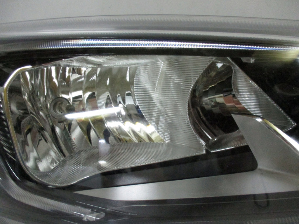 Frontscheinwerfer Ford Focus JX7B-13W029-CE Rechts Scheinwerfer Headlight SCH4057337057yj