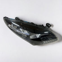 Laden Sie das Bild in den Galerie-Viewer, Frontscheinwerfer Renault Megane III 260103187R LED Rechts Headlight