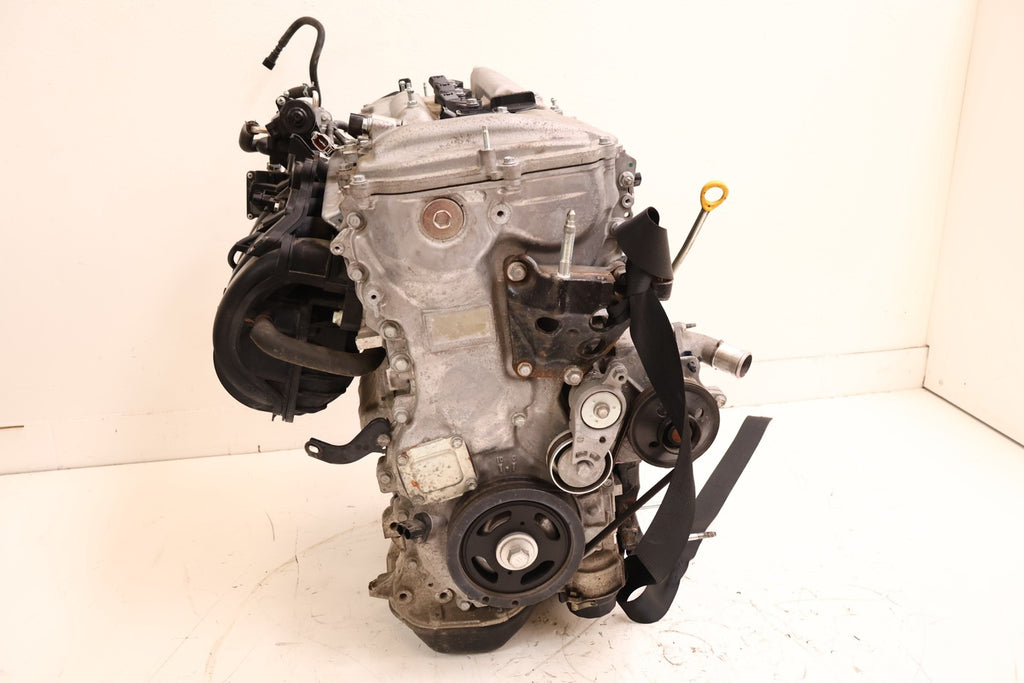 Motor Toyota 2AR-FXE 2.5 54TKm Benzin Engine Komplett