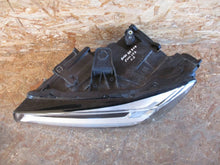 Laden Sie das Bild in den Galerie-Viewer, Frontscheinwerfer Audi Q2 81A941033 LED Links Scheinwerfer Headlight