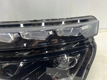 Load image into Gallery viewer, Frontscheinwerfer Skoda Kamiq 658941015D Full LED Ein Stück (Rechts oder Links) SCH4716382681mc