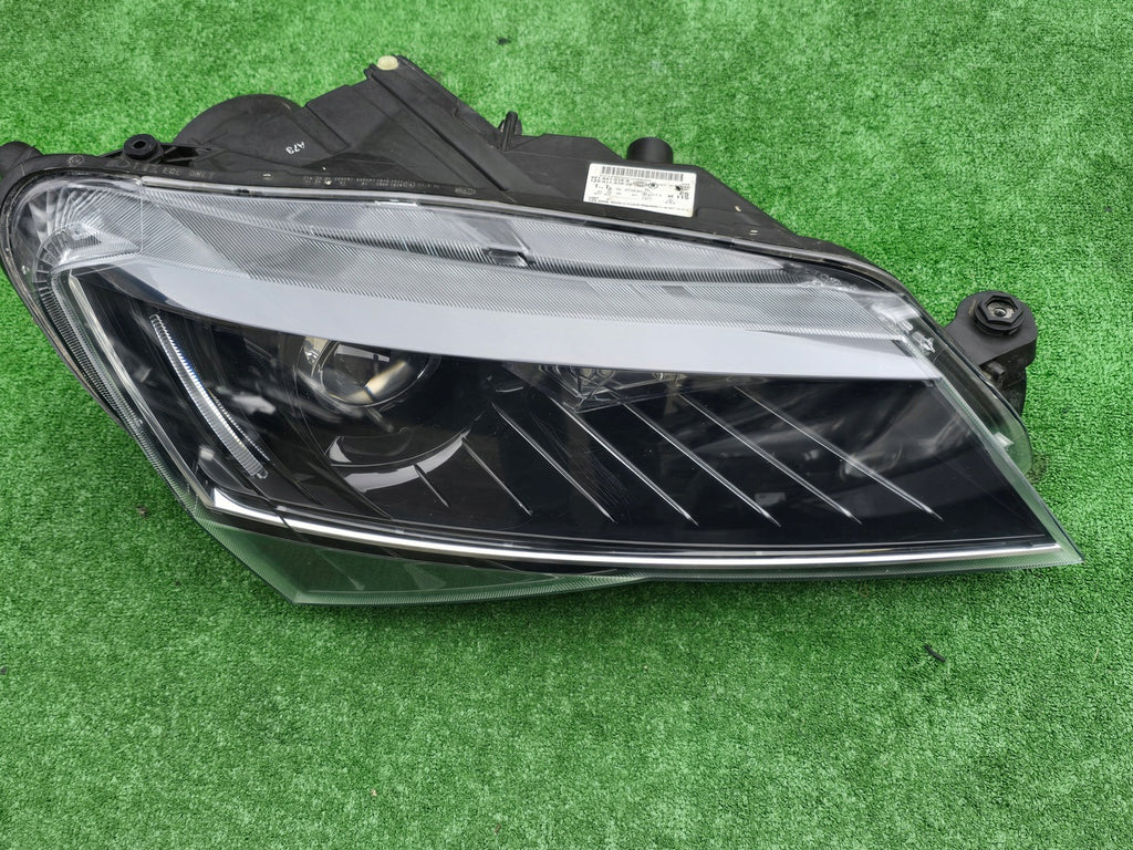 Frontscheinwerfer Skoda Superb III 3V1941016A Xenon Rechts Headlight SCH3754314748kx
