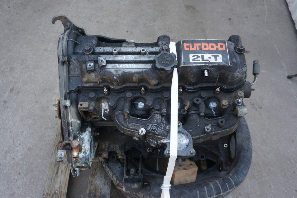 Motor Toyota Land Cruiser 2L-T 2.4 1989 Diesel Engine Unkomplett