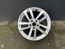 Load image into Gallery viewer, 1x Alufelge 17 Zoll 6.5" 5x112 43ET 8Y0601025L Audi A3 Rim Wheel FEL5236229649fl