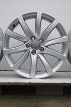 Laden Sie das Bild in den Galerie-Viewer, 4x Alufelge 18 Zoll 8.0&quot; 5x112 47ET Glanz Silber 8K0601025BT Audi Rim Wheel