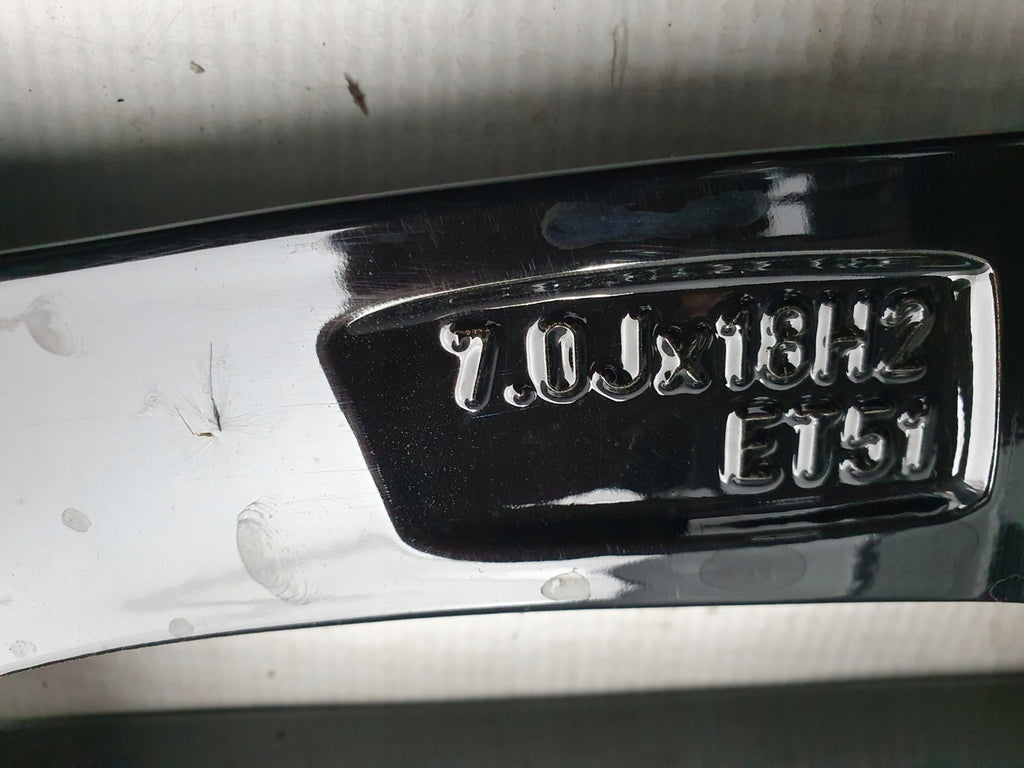 1x Alufelge 18 Zoll 7.0" 5x100 51ET Glanz Schwarz 6F0601025E Seat Ibiza I FEL7725598613ez