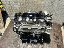 Load image into Gallery viewer, Motor VW Golf VIII DTS 2.0 TDI 150PS 110kW 35TKm Diesel Engine Unkomplett