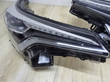 Laden Sie das Bild in den Galerie-Viewer, Frontscheinwerfer Honda Chr 81150-F4170 Full LED Links Scheinwerfer Headlight