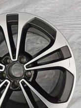 Laden Sie das Bild in den Galerie-Viewer, 1x Alufelge 18 Zoll 7.5" 5x112 40ET A2064016200 Mercedes-Benz W206 Rim Wheel FEL8689162666ib