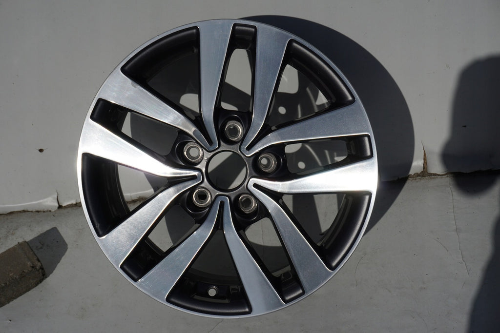 1x Alufelge 16 Zoll 6.5" 5x114.3 50ET Glanz Graphit 52910-G4200 Hyundai Mg