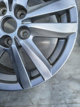 Load image into Gallery viewer, 1x Alufelge 17 Zoll 6.5" 5x114.3 46ET Mitsubishi I W Rim Wheel FEL2820020983kl