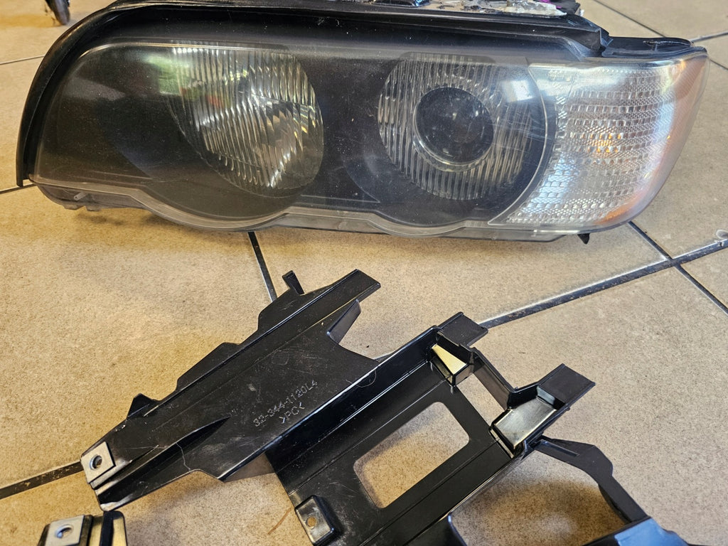 Frontscheinwerfer BMW X5 E53 Xenon Ein Stück (Rechts oder Links) Headlight SCH1961971073ah