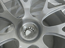 Laden Sie das Bild in den Galerie-Viewer, 1x Alufelge 18 Zoll Rim Wheel FEL4682360993sp