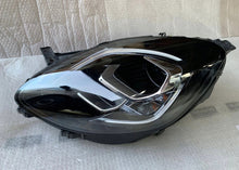 Laden Sie das Bild in den Galerie-Viewer, Frontscheinwerfer Ford Puma L1TB-13E015-EG LED Links Scheinwerfer Headlight