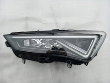 Load image into Gallery viewer, Frontscheinwerfer Seat Tarraco 5FJ941007E LED Ein Stück (Rechts oder Links)