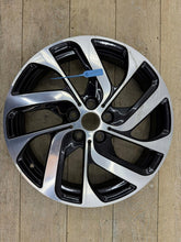 Load image into Gallery viewer, 1x Alufelge 19 Zoll 5.0" 5x112 43ET 6856894 BMW I3 Rim Wheel FEL5777948514eo