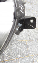 Laden Sie das Bild in den Galerie-Viewer, Frontscheinwerfer Mazda 5 Rechts Scheinwerfer Headlight SCH1750923378ax