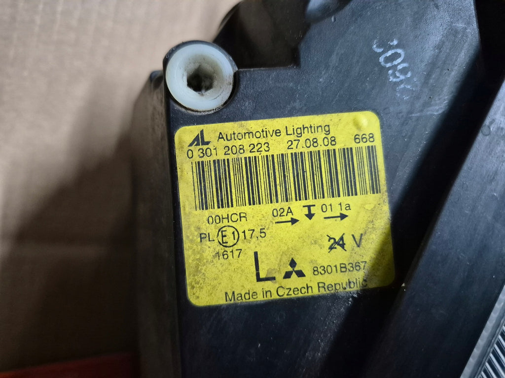 Frontscheinwerfer Mitsubishi Colt VI I 8301B367 FALSE Scheinwerfer Headlight SCH5822181327zi