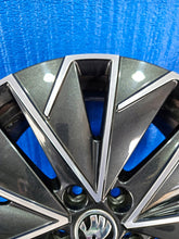 Laden Sie das Bild in den Galerie-Viewer, 1x Alufelge 17 Zoll 6.5&quot; 5x112 658601025F Skoda Scala Rim Wheel