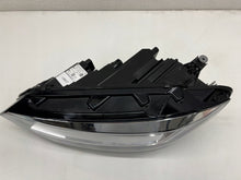 Laden Sie das Bild in den Galerie-Viewer, Frontscheinwerfer VW Touran 5TB941081A LED Links Scheinwerfer Headlight SCH5408077873iz