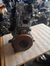 Laden Sie das Bild in den Galerie-Viewer, Motor Fiat Fiorino 350A1000 1.4 Benzin Engine Unkomplett MOT4800260634hx
